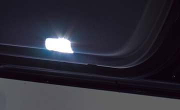 ブラッセン プリウス LEDカーテシランプ・タイプR