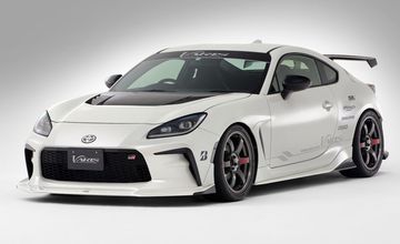 VARIS(バリス) ZN8系GR86用サイドステップ