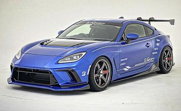 VARIS(バリス) ZN8系GR86用サイドステップ