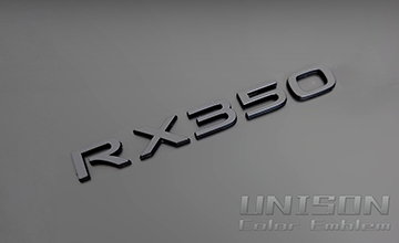 レクサスRXUNISON-純正エンブレム改 イメージ画像
