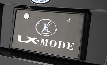 LX-MODE(LXモード)　50 プリウス　カラードリアライセンスフレーム