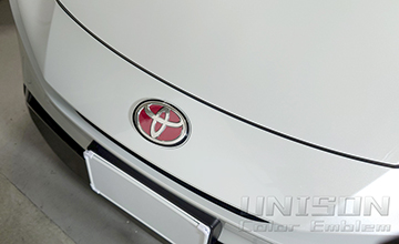 RAV4UNISON-純正エンブレム改 イメージ画像