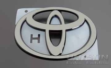 ヤリスクロスUNISON-純正エンブレム改 リア用