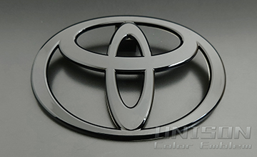 純正部品 ヤリス グロスブラック(ツヤ黒)エンブレム