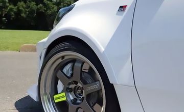 GRヤリスガレージベリー フロント