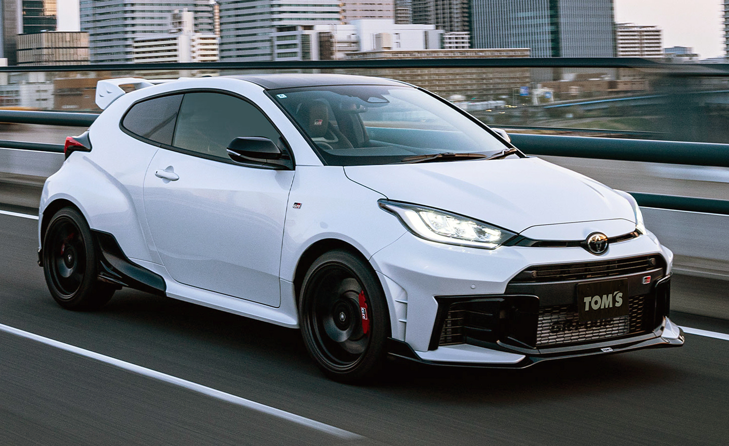 TOM'S(トムス)　GRヤリス後期　エアロ